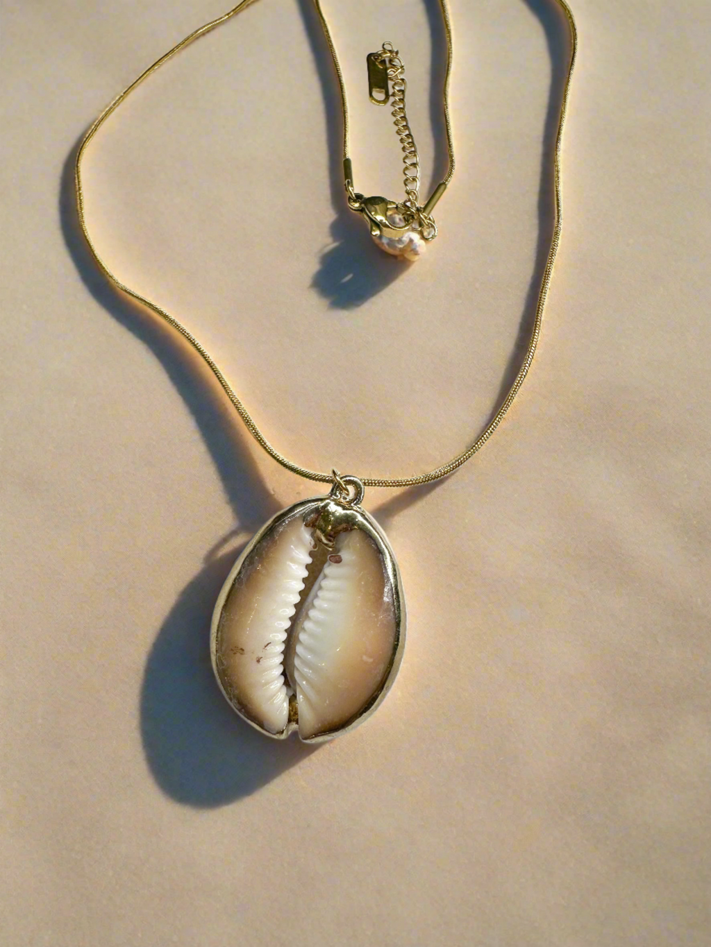 Ατσάλινο γυναικείο κολιέ Big Sea Shell