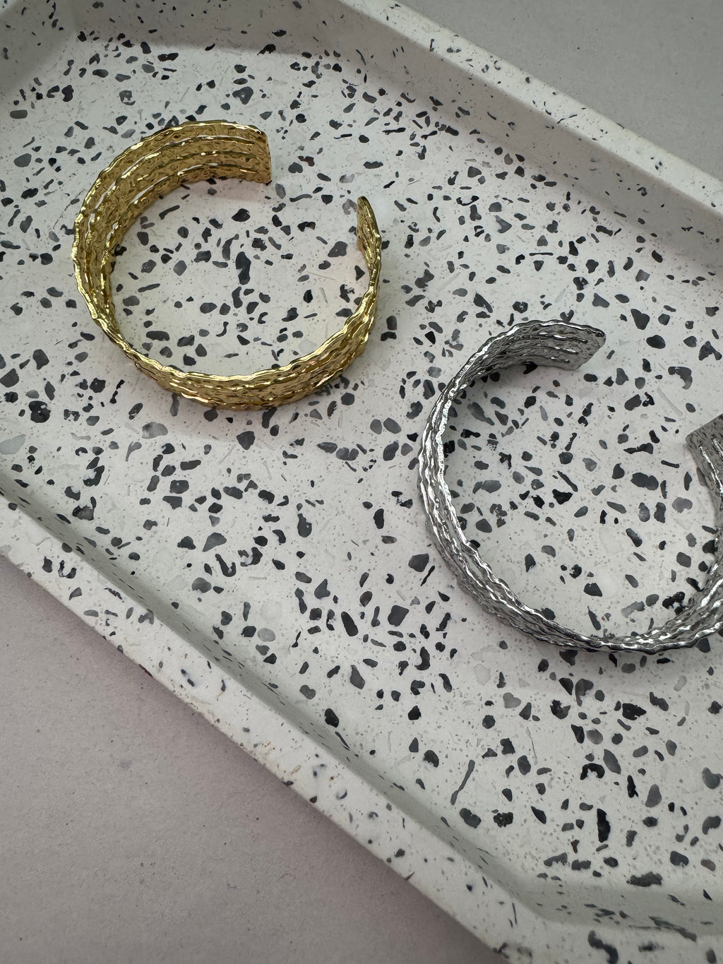 Ατσάλινο βραχιόλι Demetra