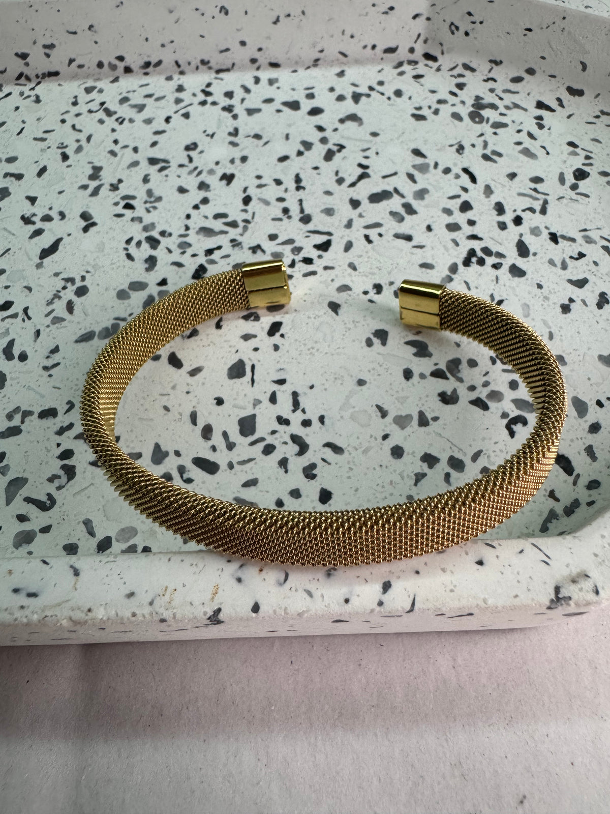 Ατσάλινη χειροπέδα Knitted