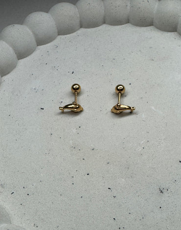 Aτσάλινα σκουλαρίκια χρυσά βιδωτά δελφινάκια (Ιδανικά για όλες τις τρύπες του αυτιού π.χ. τράγος, helix, κ.α.)