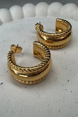 Ατσάλινα σκουλαρίκια καρφωτά χρυσά Jenna