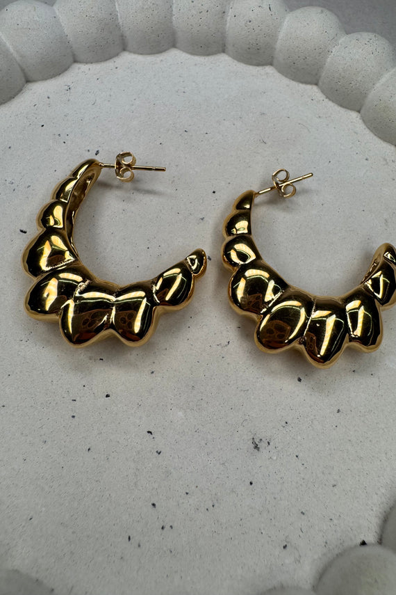 Ατσάλινα σκουλαρίκια καρφωτά χρυσά Fedra