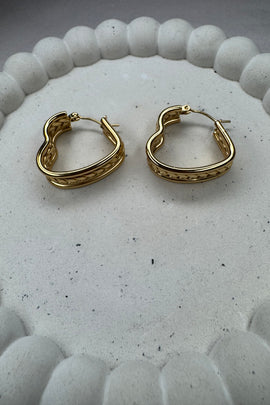 Ατσάλινα χρυσά σκουλαρίκια κρίκοι καρδιές με πλέξιμο