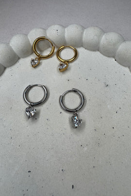 Ατσάλινα σκουλαρίκια κρίκοι με κρυσταλλένια καρδιά