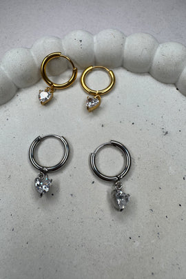 Ατσάλινα σκουλαρίκια κρίκοι με κρυσταλλένια καρδιά