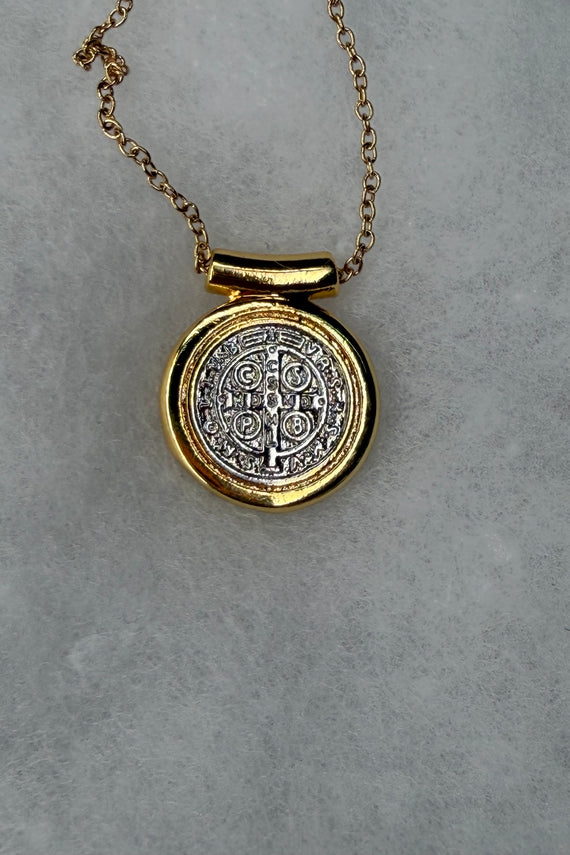 Ατσάλινo κολιέ Κωνσταντινάτο δίχρωμο στρογγυλό