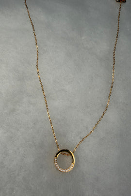 Ατσάλινο κολιέ με κύκλο